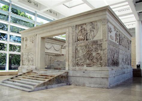 ¿La Ara Pacis Augustae una oda monumental al imperio romano o un elegante monumento a la propaganda imperial?