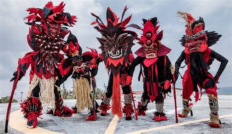 El Baile del Diablo ¡Una Visión Onirica de la Cultura Indígena Brasileira!